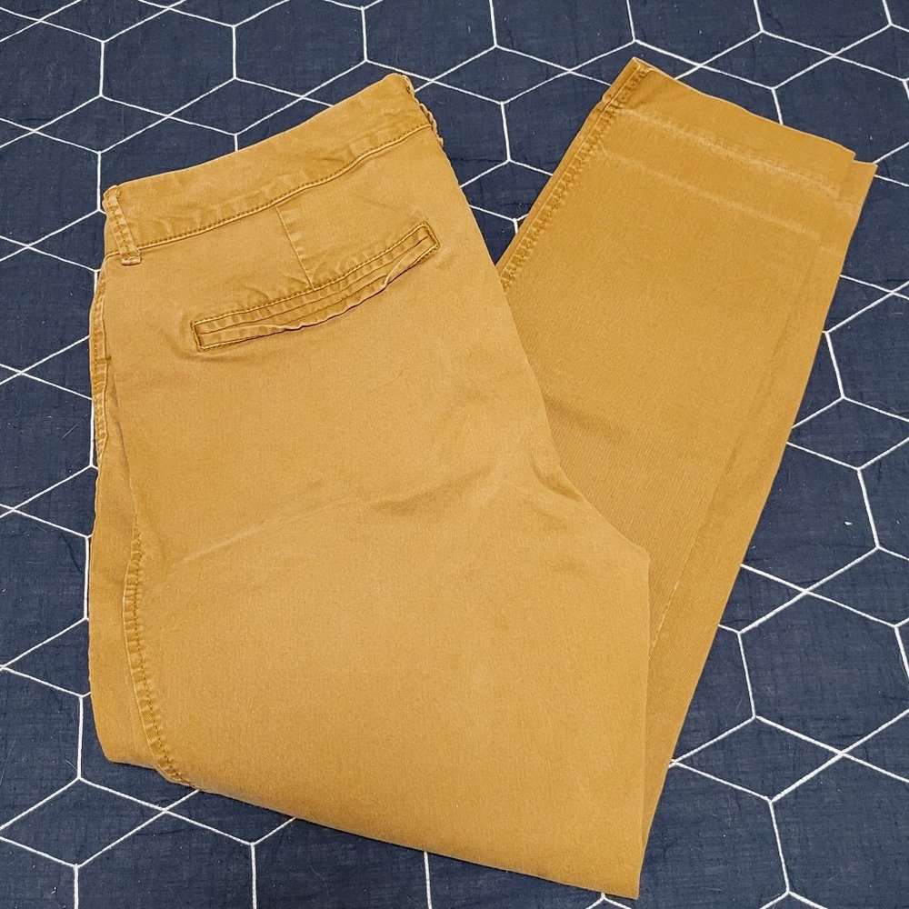 Old Navy Pixie Ankle Pants